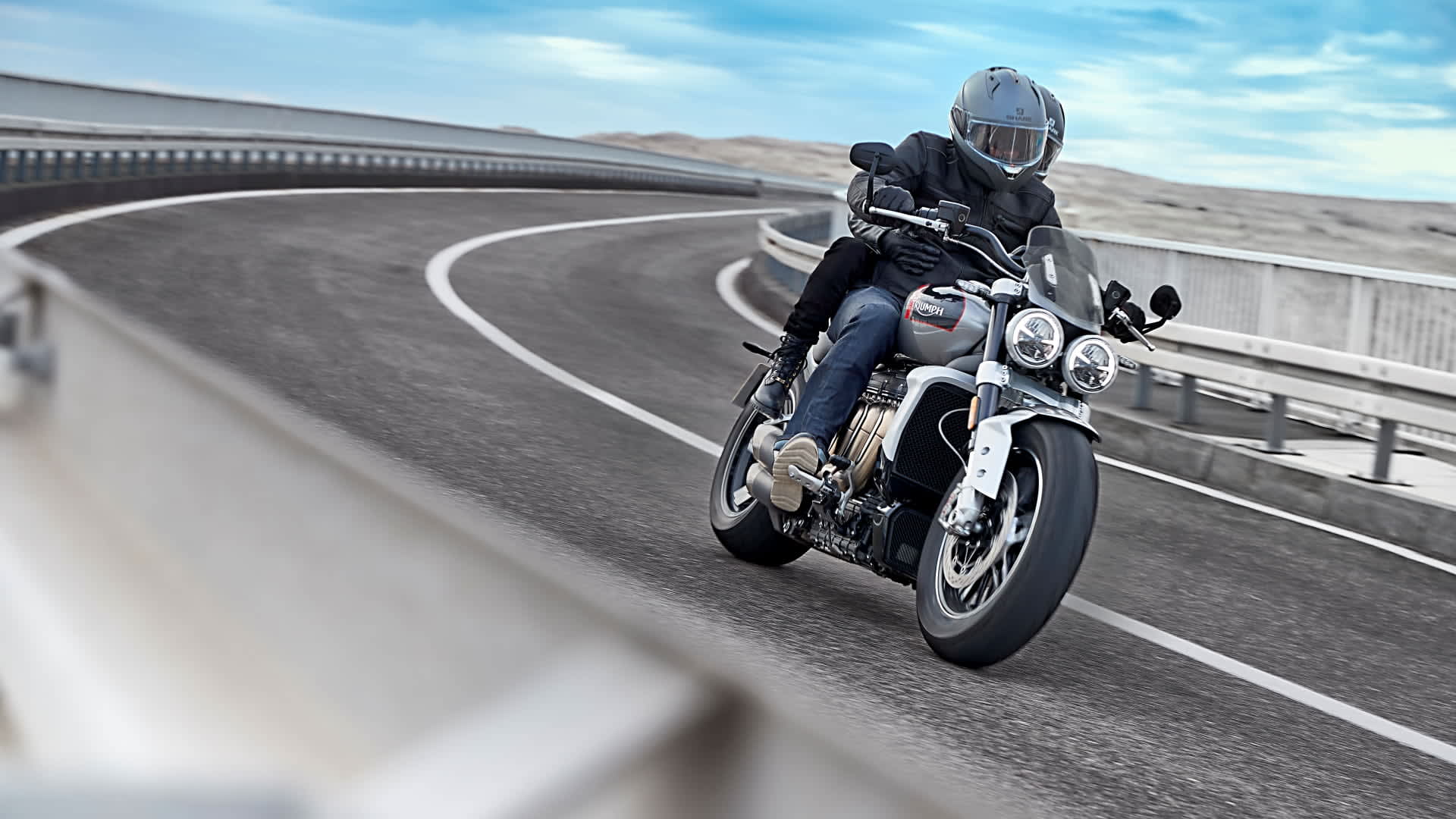 Triumph rocket 3 gt 2500cc hot sale